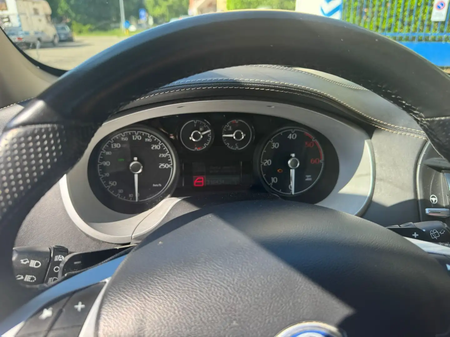 Lancia Delta Delta 1.6 mjt Platinum 120cv selectronic Beige - 2