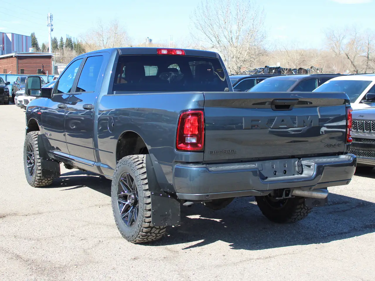 RAM 3500 снимка RAM 3500