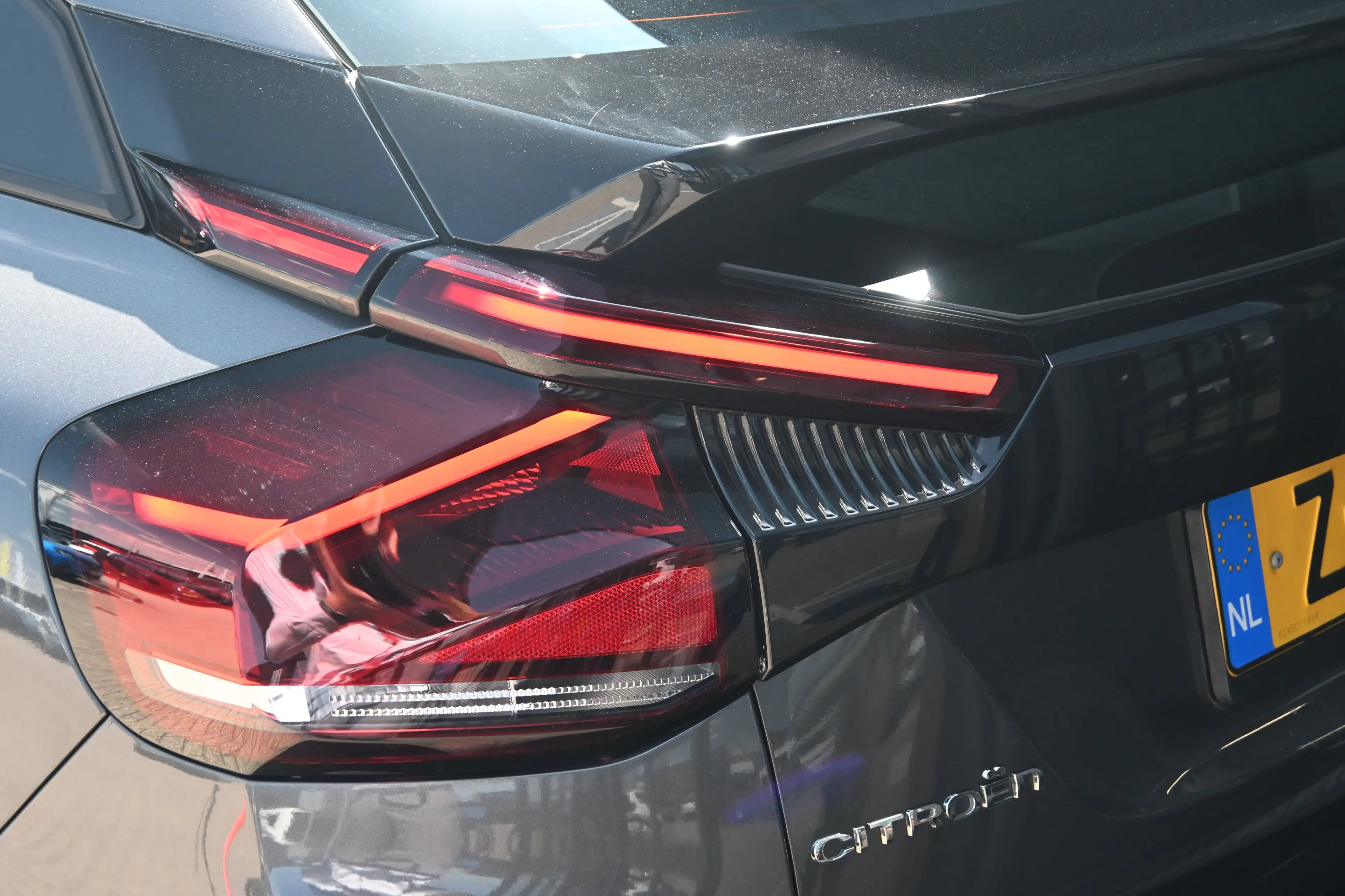 Citroen E-C4 Electric You 50 kWh 3 Fase 97%SOH! | Navigatie by App | Ach — photo 30