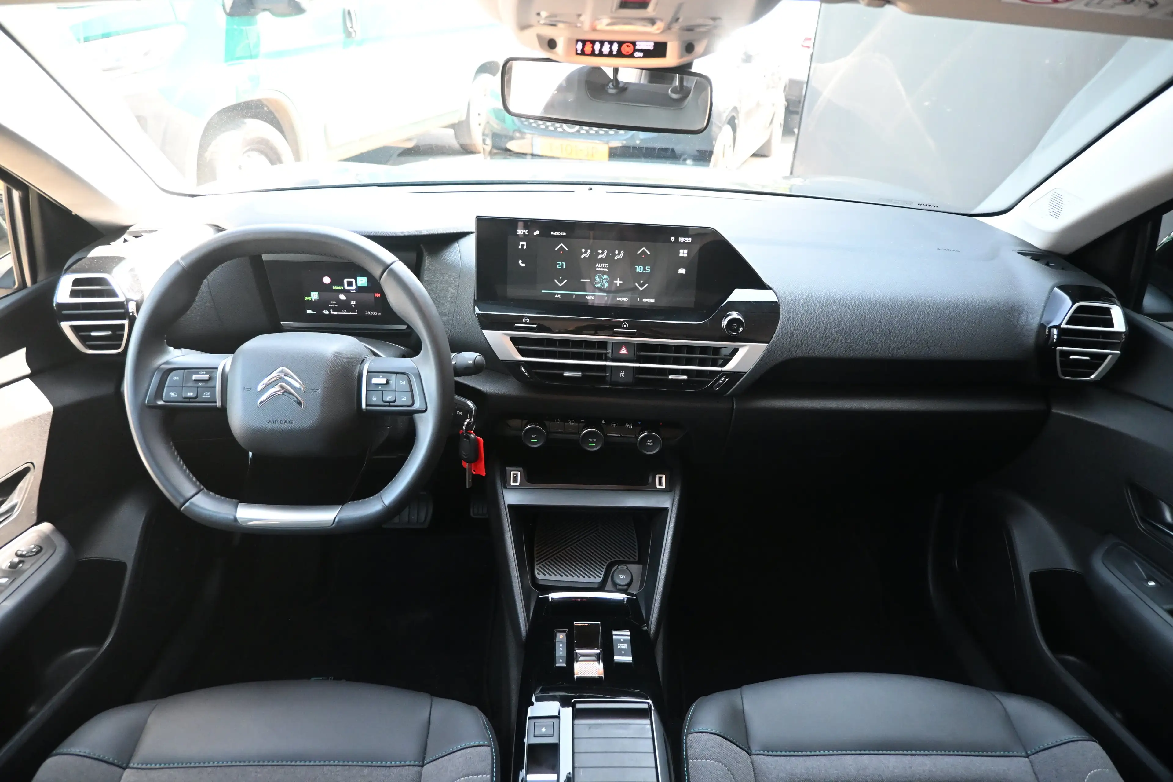 Citroen E-C4 Electric You 50 kWh 3 Fase 97%SOH! | Navigatie by App | Ach — photo 11