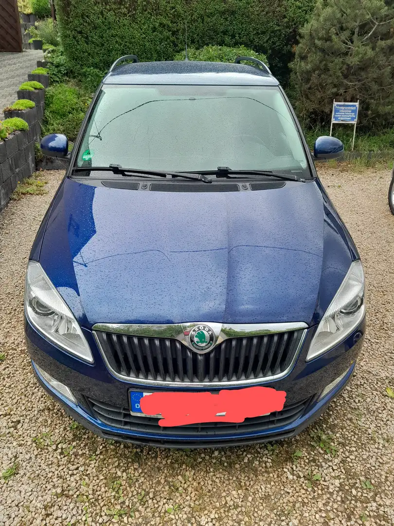 Skoda Fabia 1.6 TDI DPF Combi Elegance Blau - 1