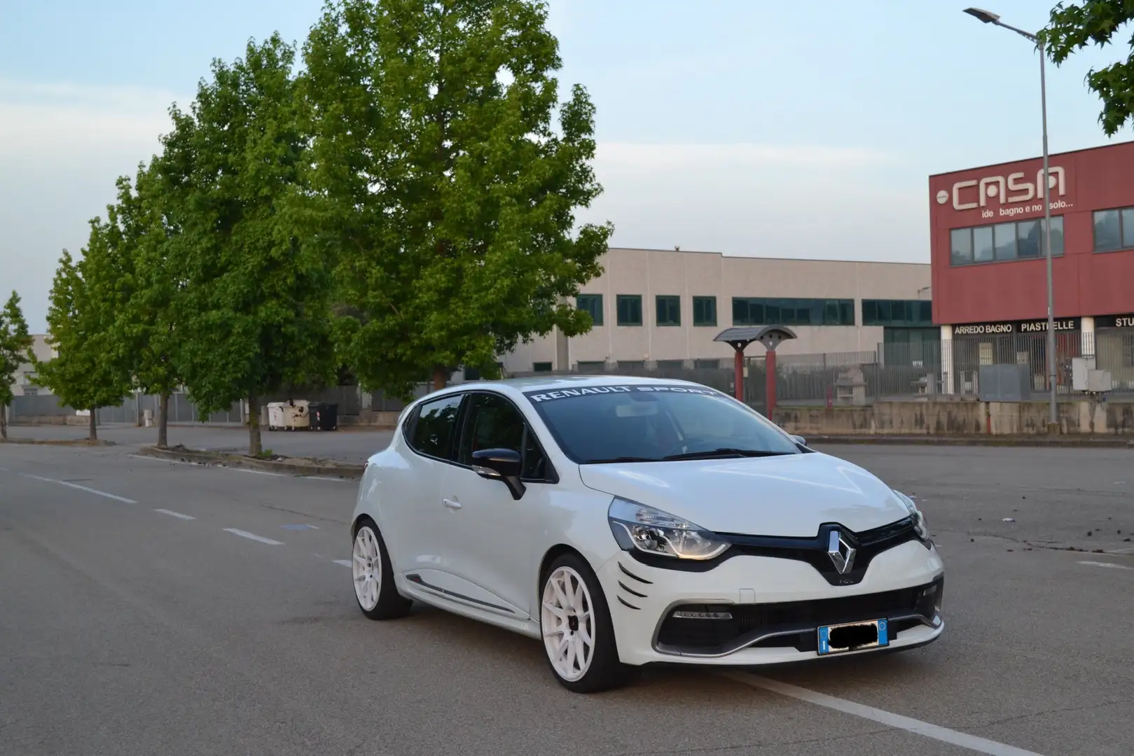 Renault Clio 5p 1.6 RS Trophy 220cv edc - 1