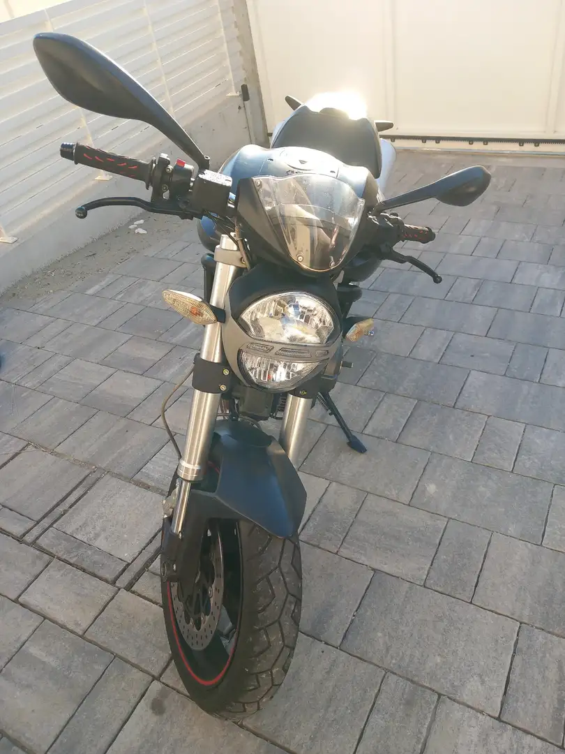 Ducati Monster 696 Nero - 2