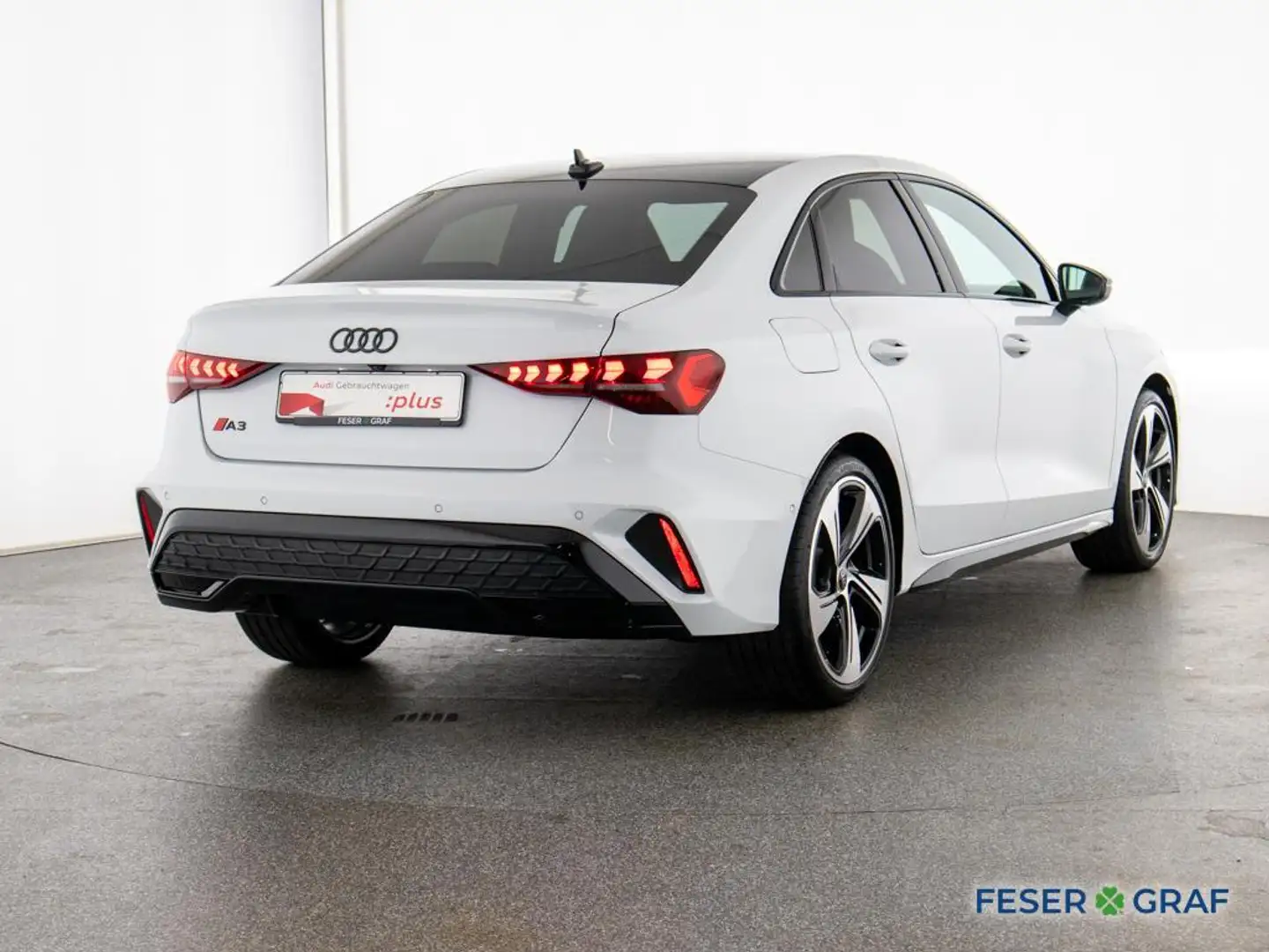Audi A3 Limousine S line 35 TFSI S tronic Head Up Weiß - 2
