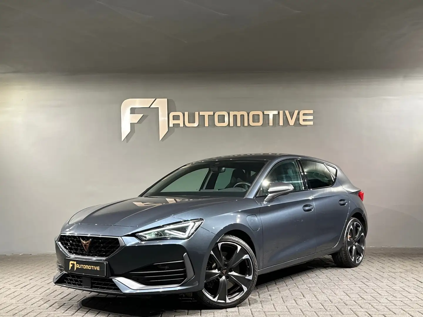 CUPRA Leon 1.4 e-Hybrid VZ Sfeerverlichting|ACC|Lane|CarPlay Gris - 1