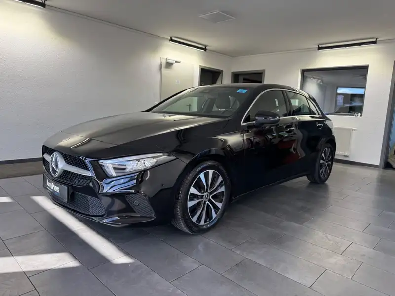 MERCEDES-BENZ Clasa A