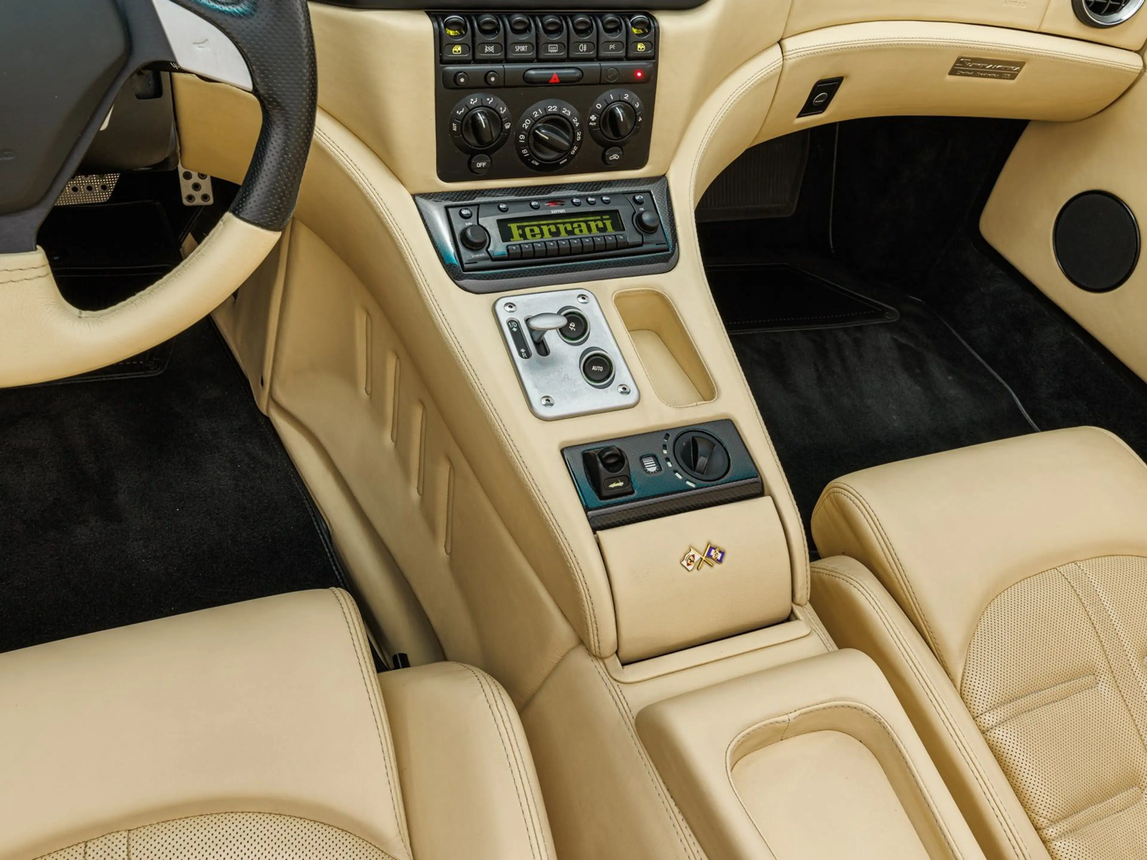 Ferrari Superamerica 575 — photo 11