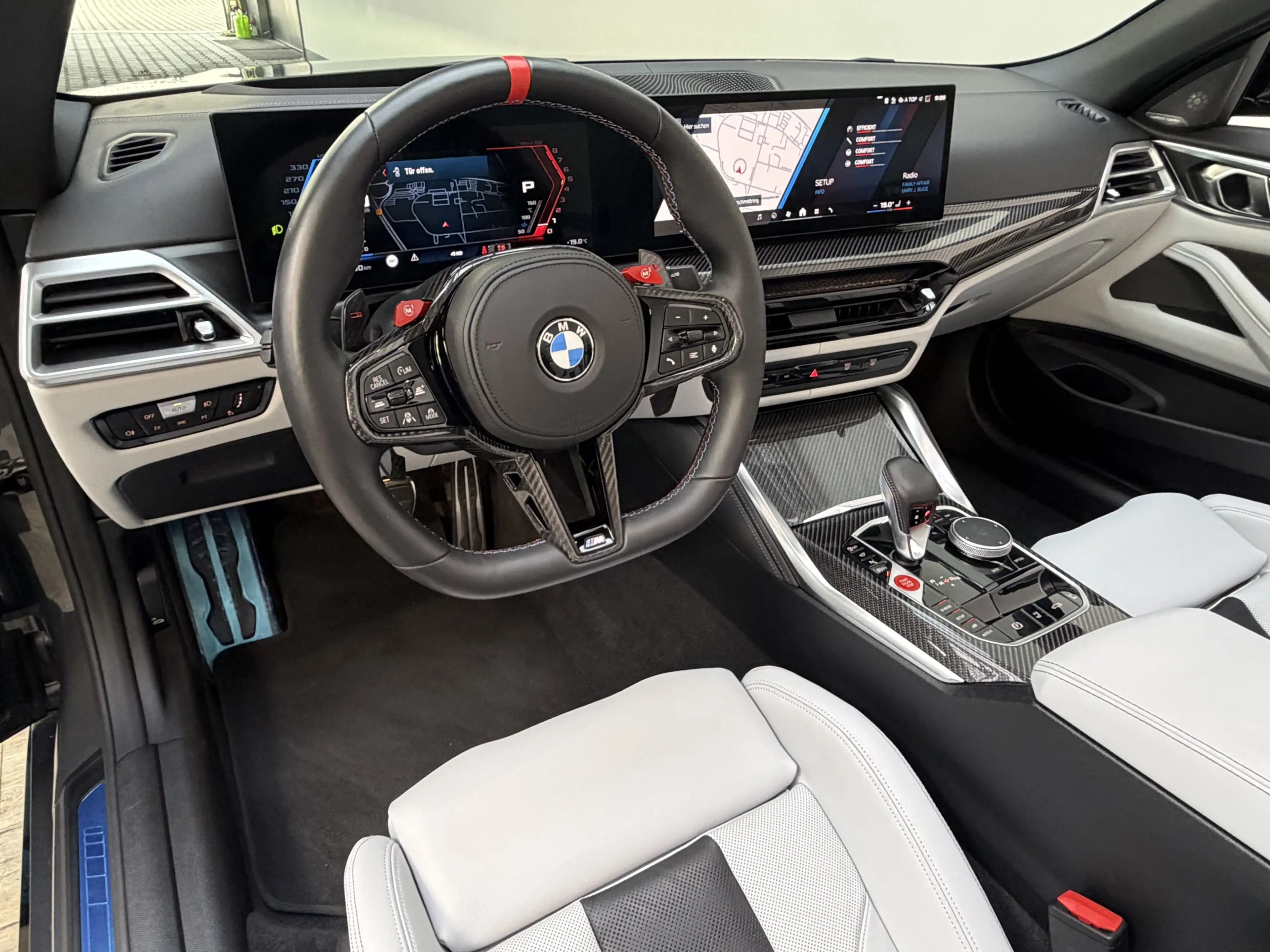 BMW M4 xDrive Comp. Cab. Sitzlüftung ACC 360° Carbon — photo 13