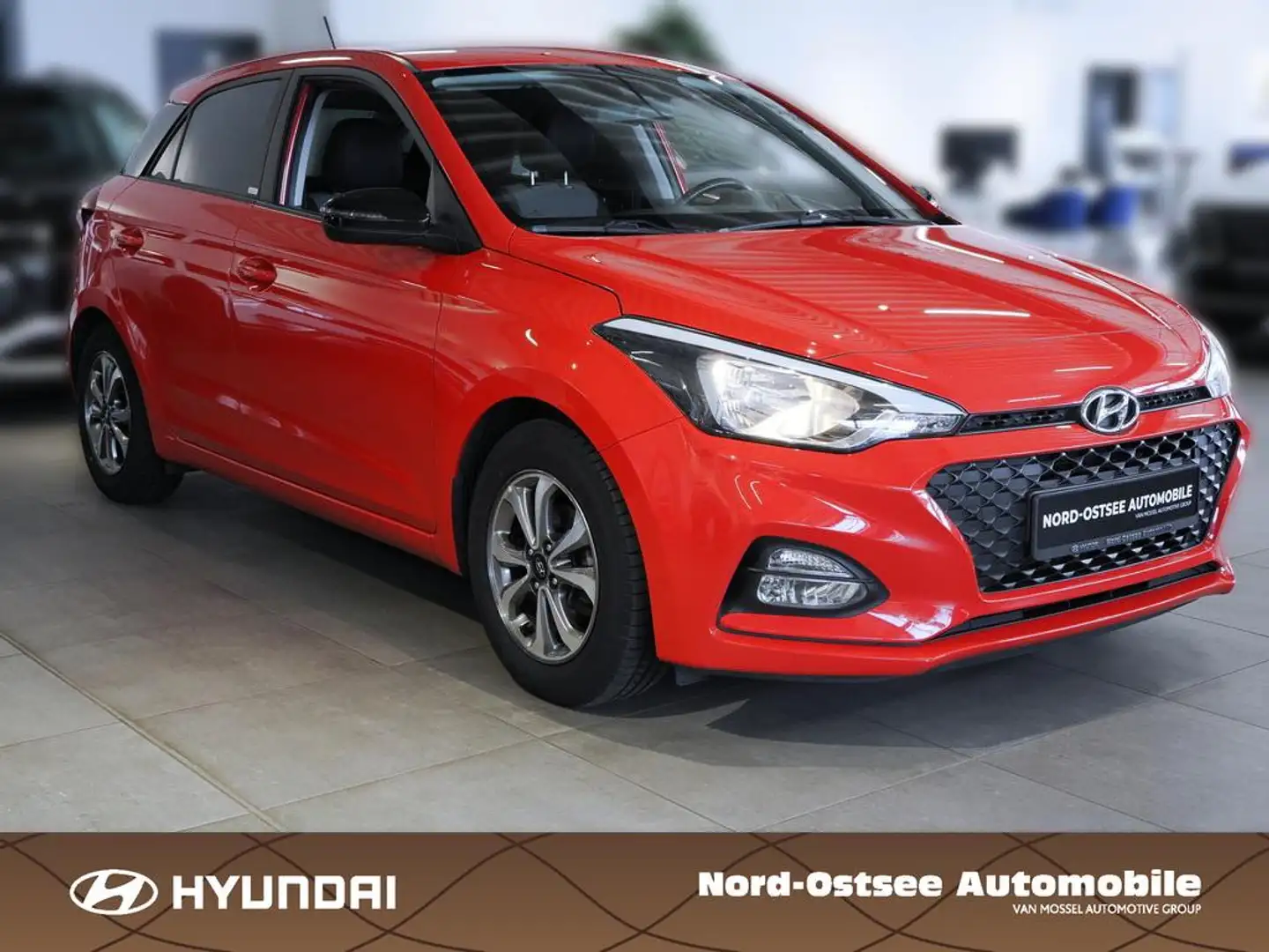 Hyundai i20 1.2 ADVANTAGE KAMERA SITZHEIZUNG PDC KLIMA Rouge - 2