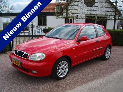 Daewoo Lanos 1.6 SXi **98.000 org.km.**SCHUURVONDST**NIEUWSTAAT