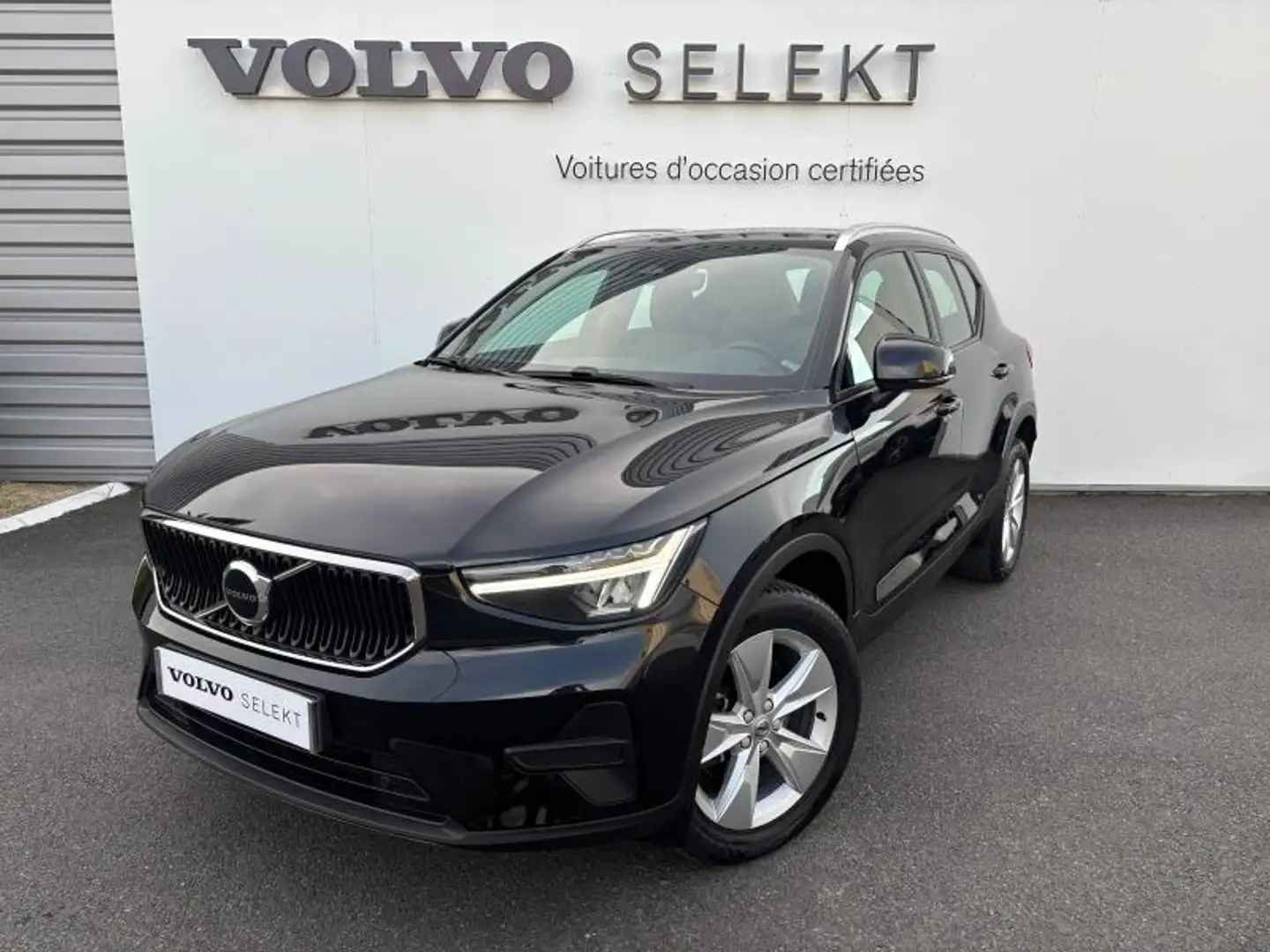Volvo XC40 B3 163ch Start DCT 7 Noir - 1