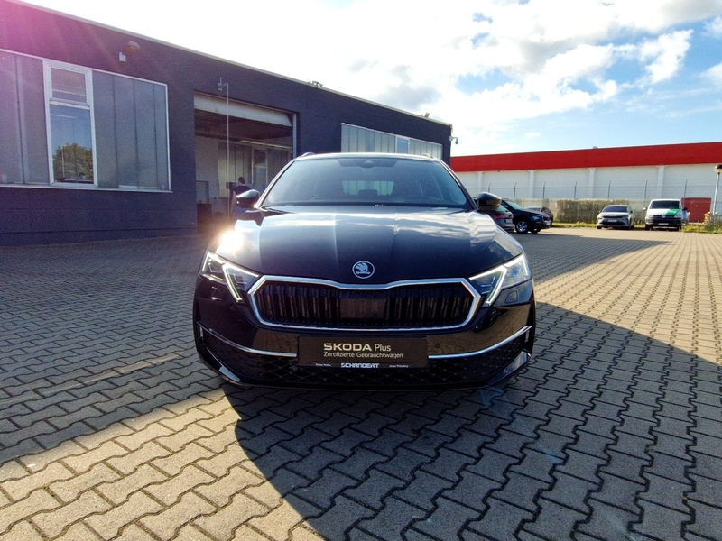 Skoda Octavia Combi 2.0 TDI Tour DSG Matrix Navi AHK Klimaauto — photo 5