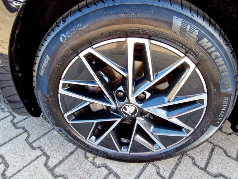 Skoda Octavia Combi 2.0 TDI Tour DSG Matrix Navi AHK Klimaauto — photo 14