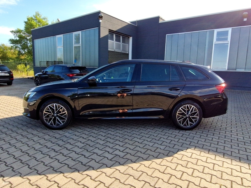 Skoda Octavia Combi 2.0 TDI Tour DSG Matrix Navi AHK Klimaauto — photo 2