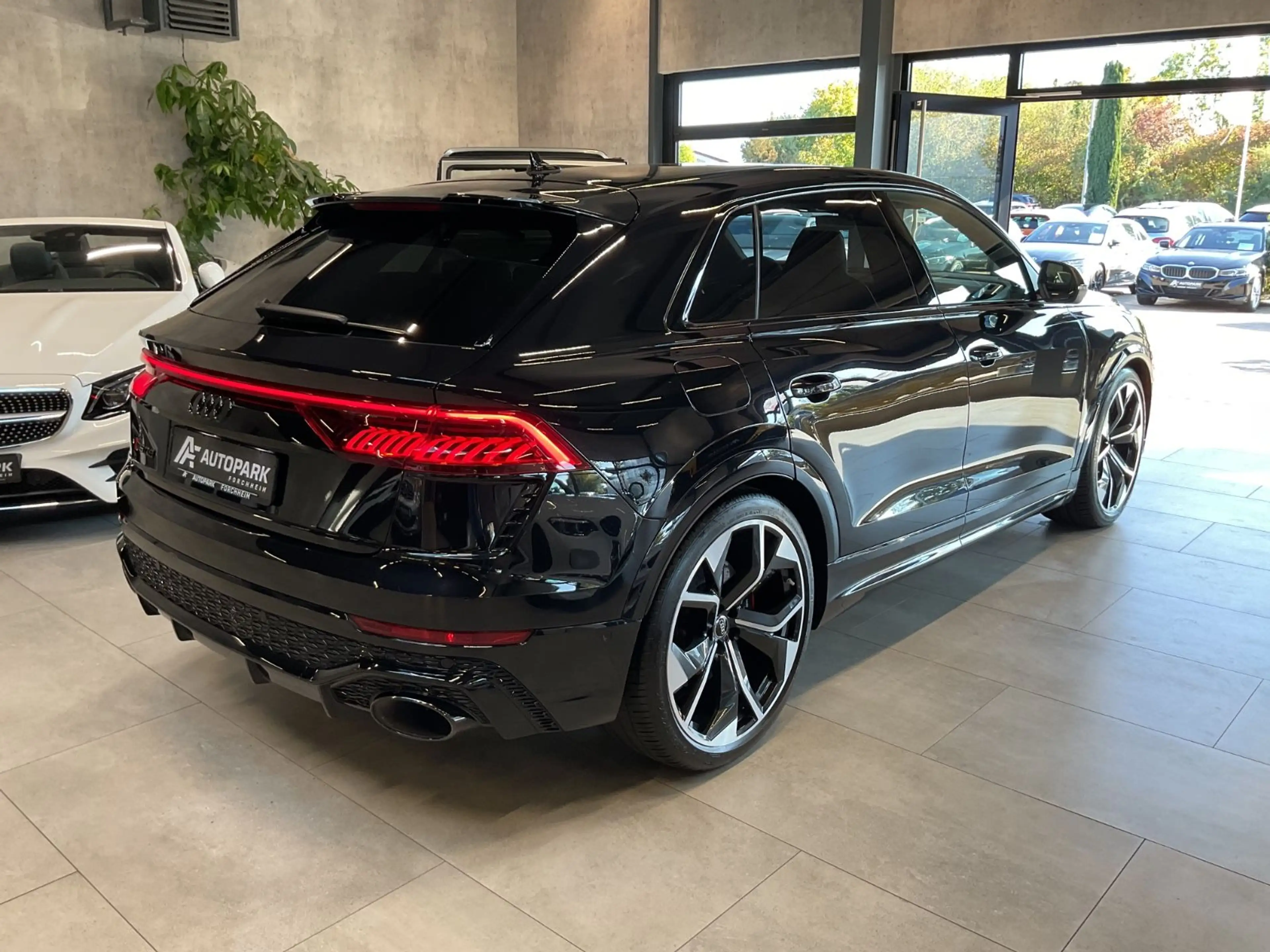 Audi RS Q8 4.0 TFSI qu. B&O HuD RS-Sitze 305km/h 360° — photo 4