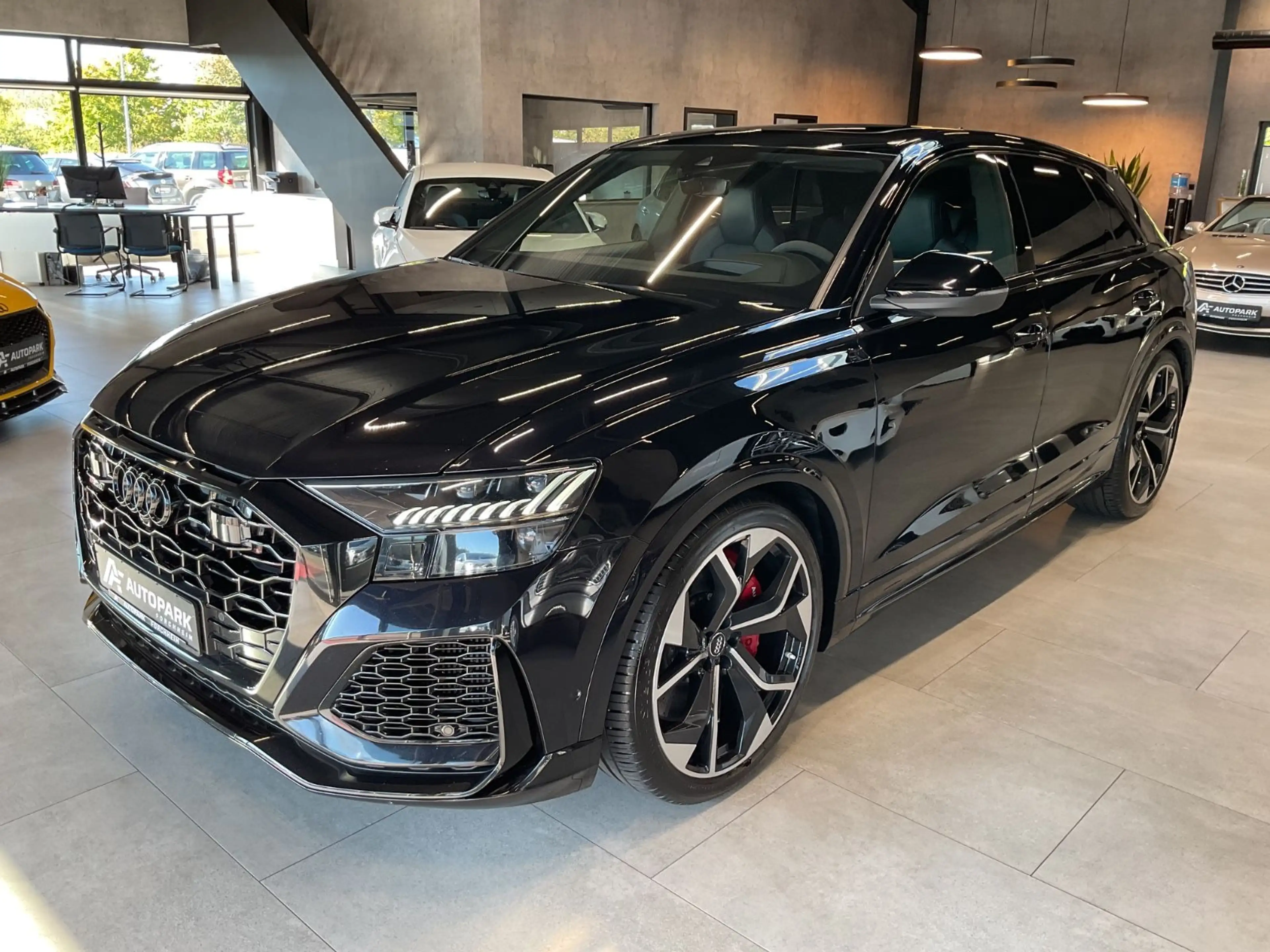 Audi RS Q8 4.0 TFSI qu. B&O HuD RS-Sitze 305km/h 360°