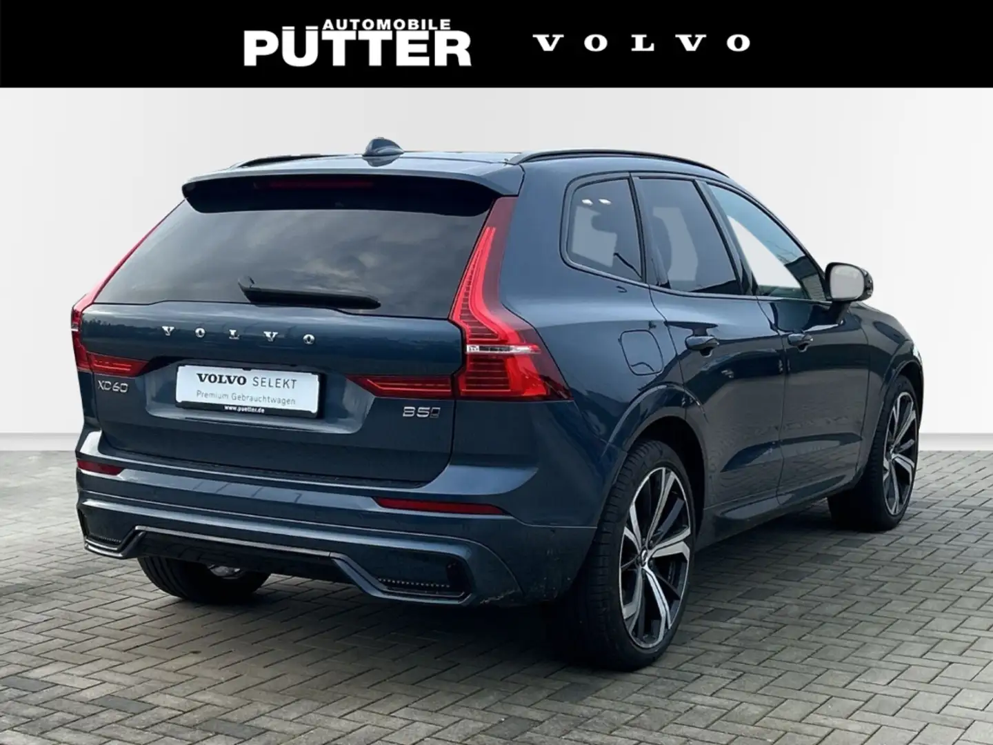 Volvo XC60 B5 Benzin AWD Ultra Dark 21'' ACC LED Nappa Massag Blau - 2