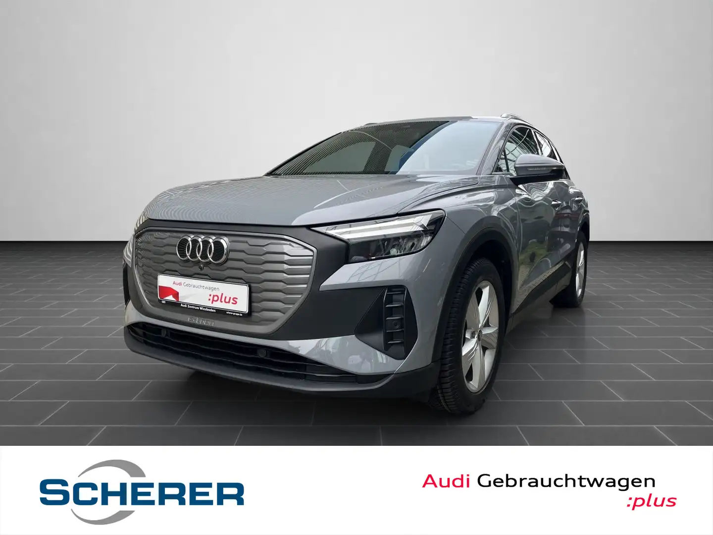 Audi Q4 e-tron . Grau - 1