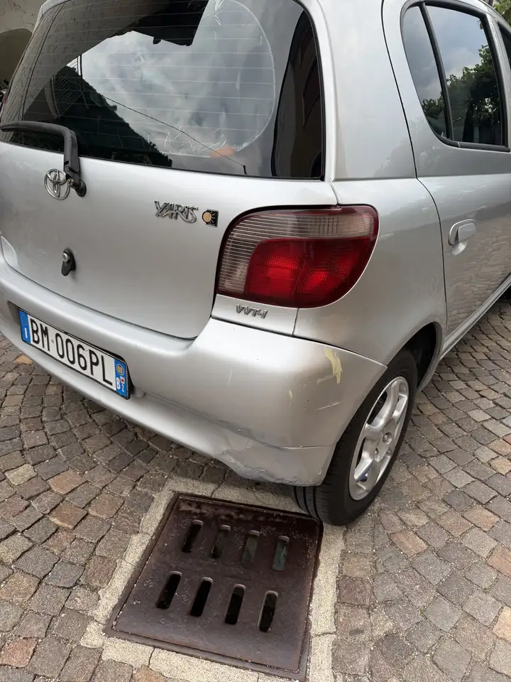 Toyota Yaris 5p 1.0 Sol, foto 5