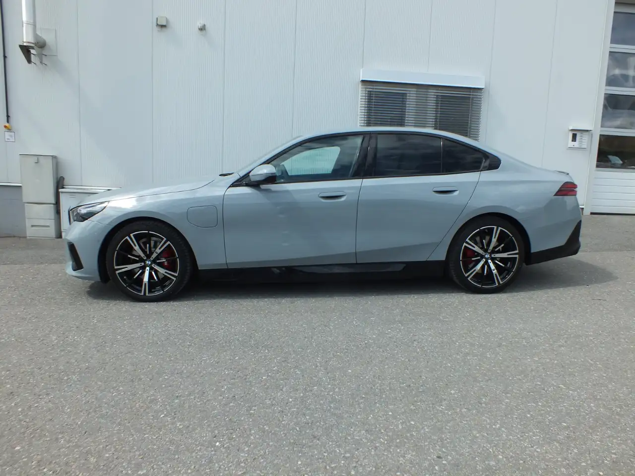 BMW 5 Series 2026