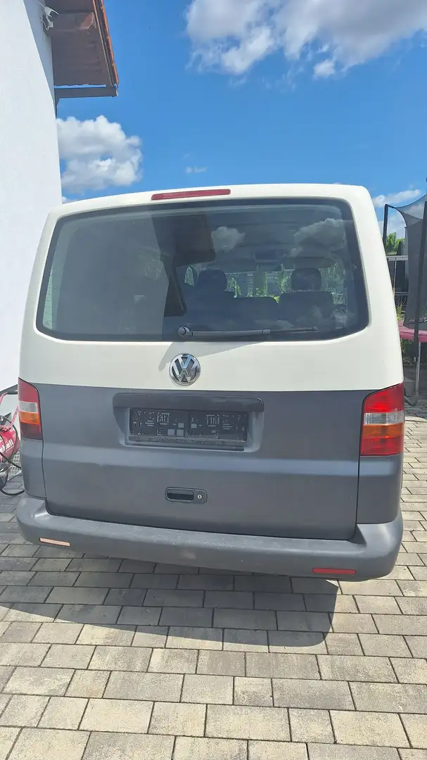 Volkswagen T5 Kombi 1,9 TDI Weiß - 2
