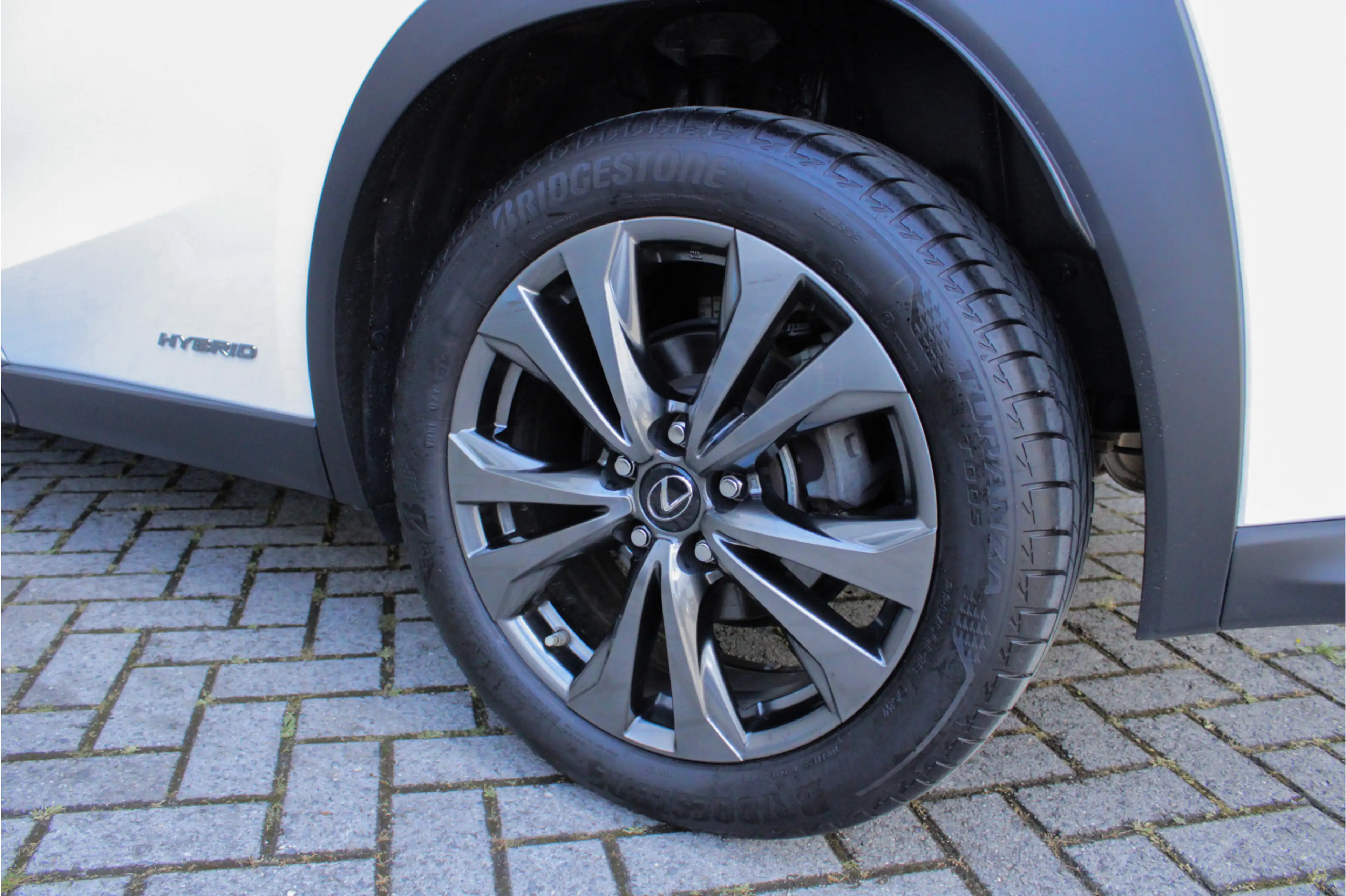 Lexus UX 250h F Sport Premium |dealer onderhouden|leder|elek sto — photo 49