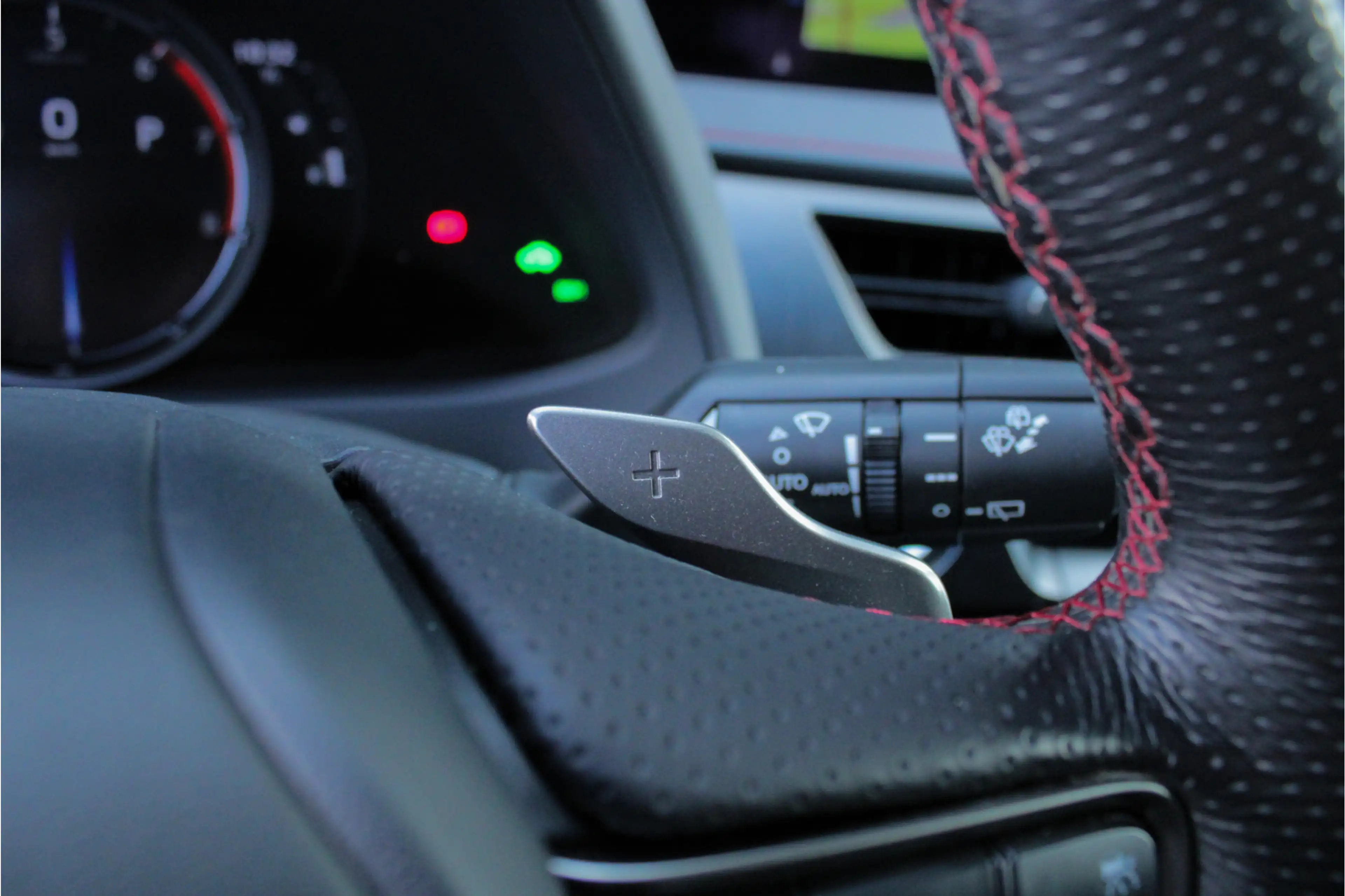 Lexus UX 250h F Sport Premium |dealer onderhouden|leder|elek sto — photo 38