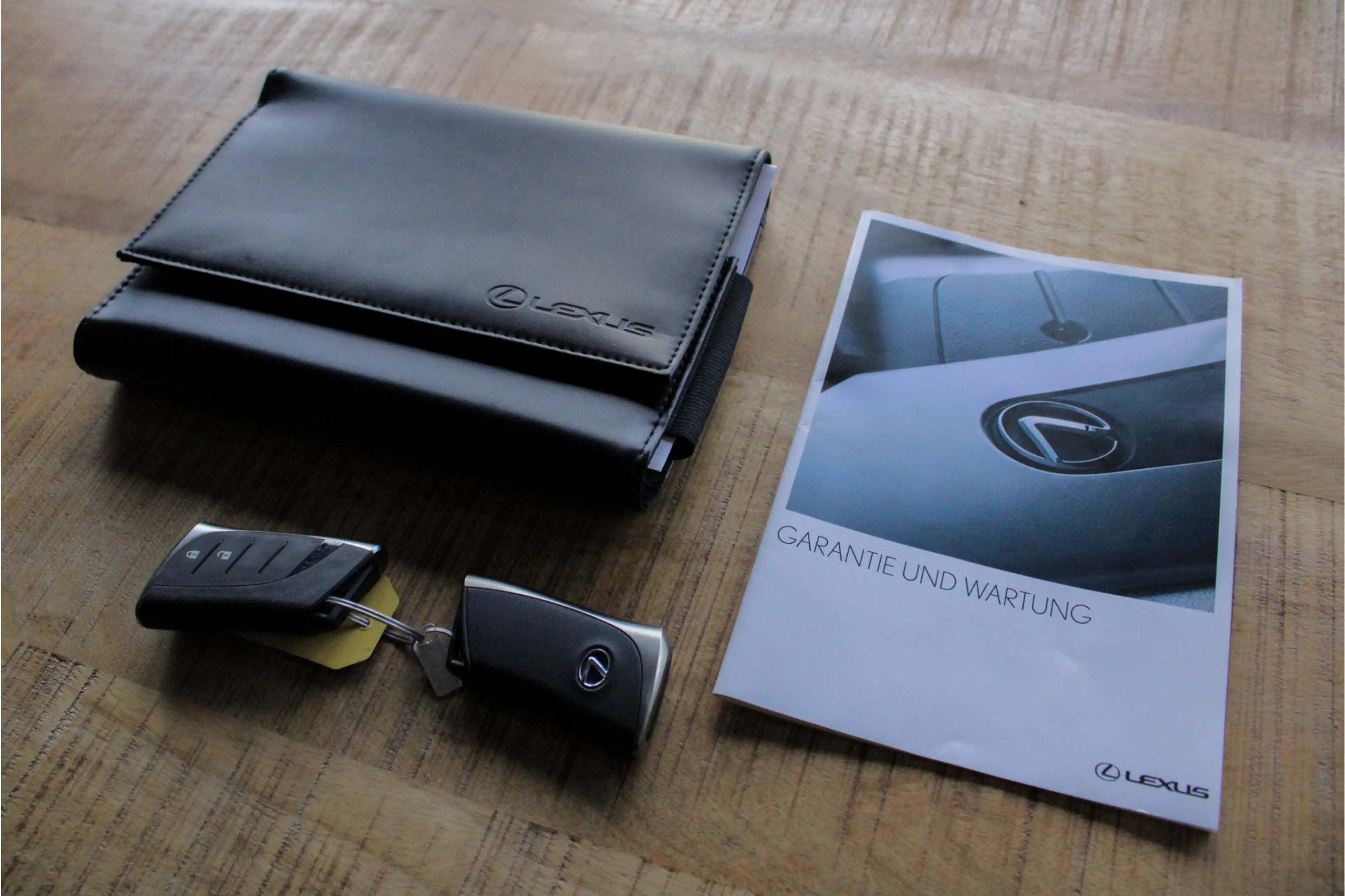 Lexus UX 250h F Sport Premium |dealer onderhouden|leder|elek sto — photo 12