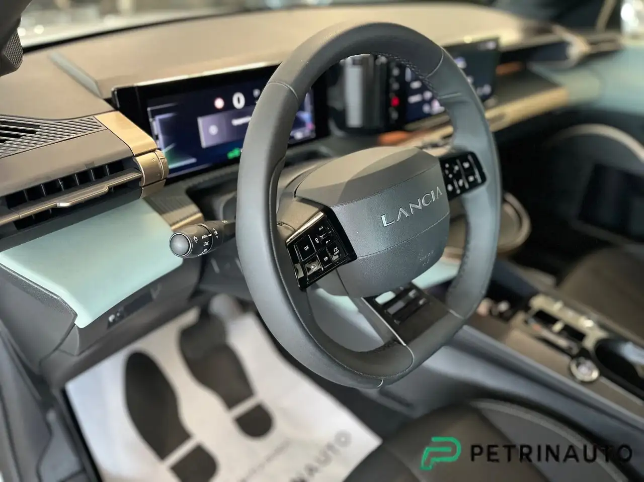 Lancia Ypsilon 2025 — фото 11