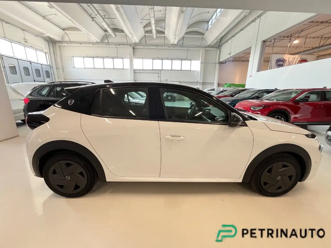 Lancia Ypsilon 2025