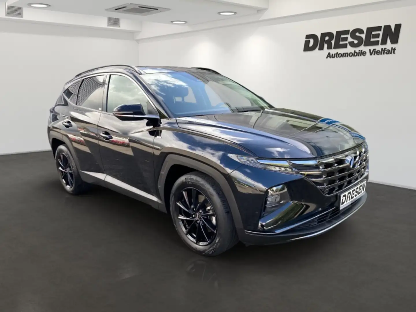 Hyundai TUCSON Trend 4WD El. Panodach Navi LED AppleCarPlay Nero - 2