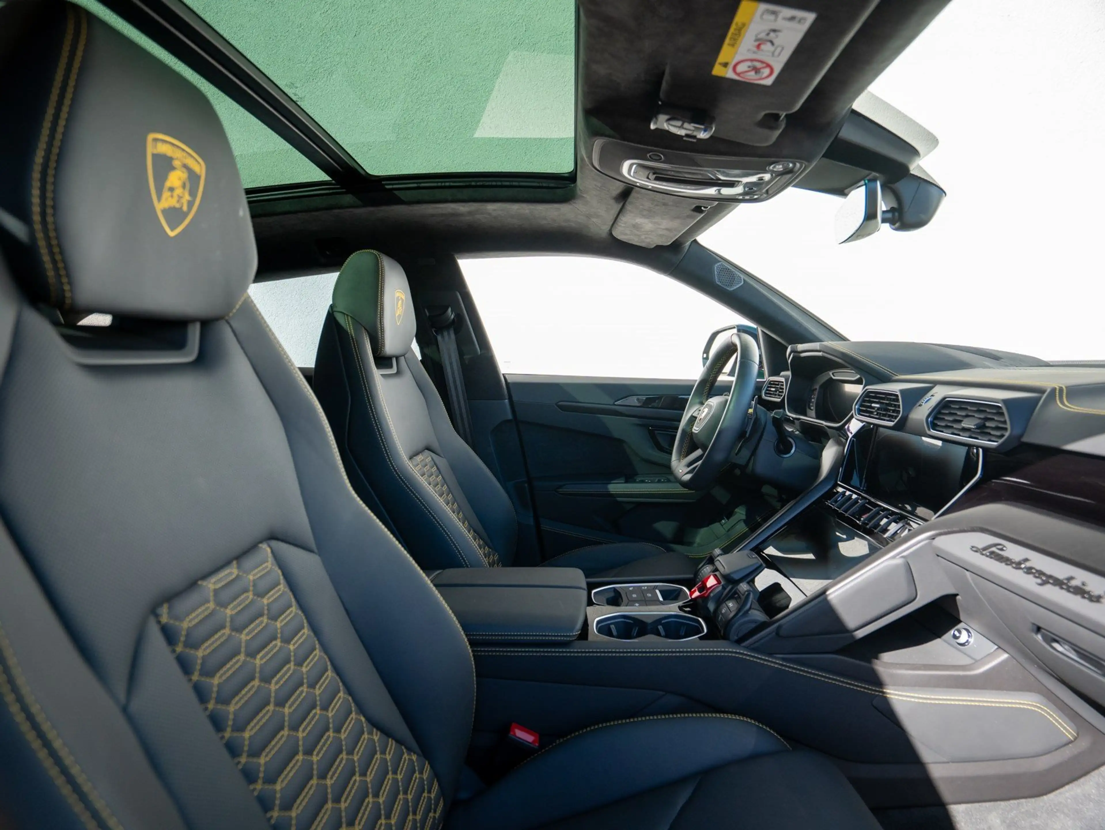 Lamborghini Urus S 23" AKRAPOVIC B&O PANO MASSAGE PARK-ASSIST AHK — photo 9
