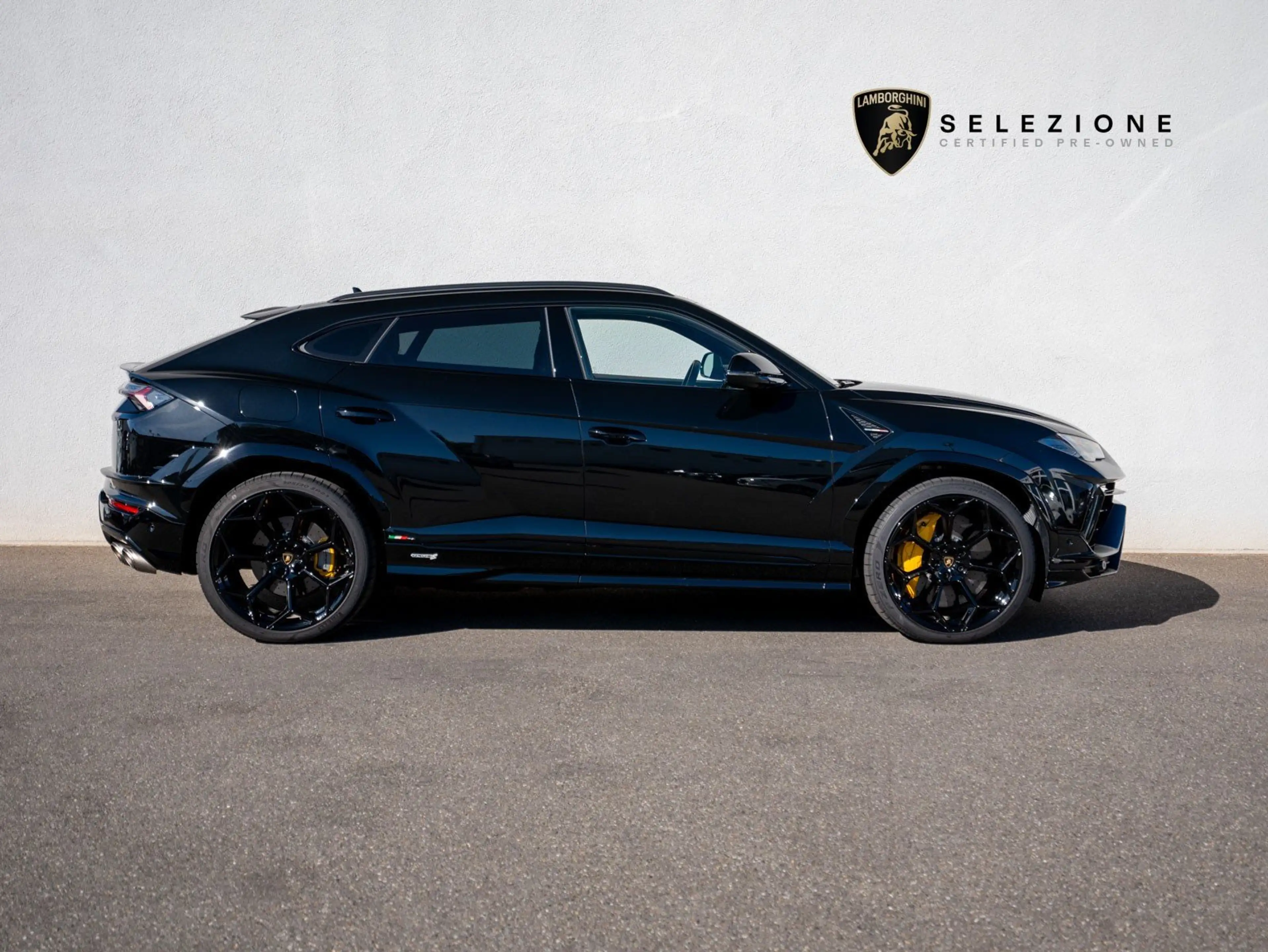 Lamborghini Urus S 23" AKRAPOVIC B&O PANO MASSAGE PARK-ASSIST AHK — photo 2