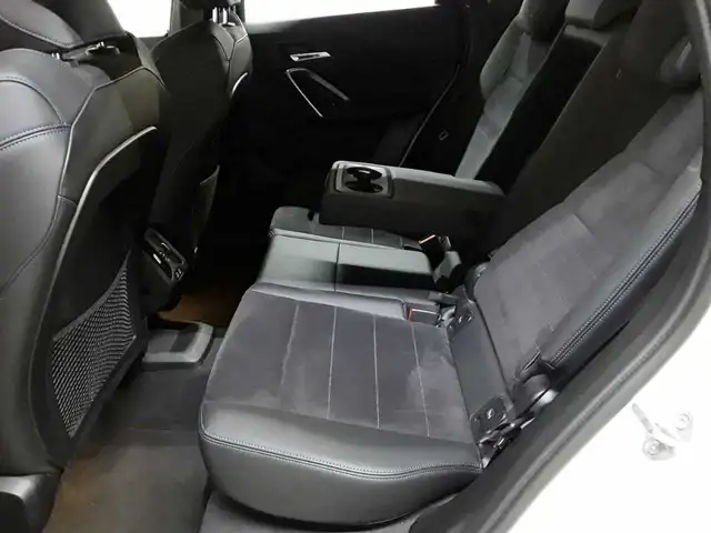 BMW X1 view 13