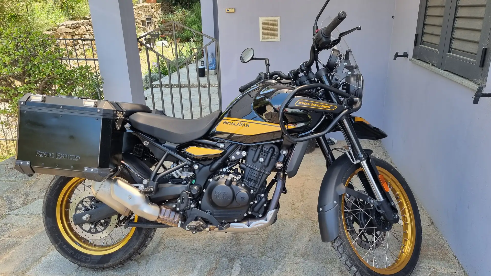 Royal Enfield Himalayan 450 Nero - 2