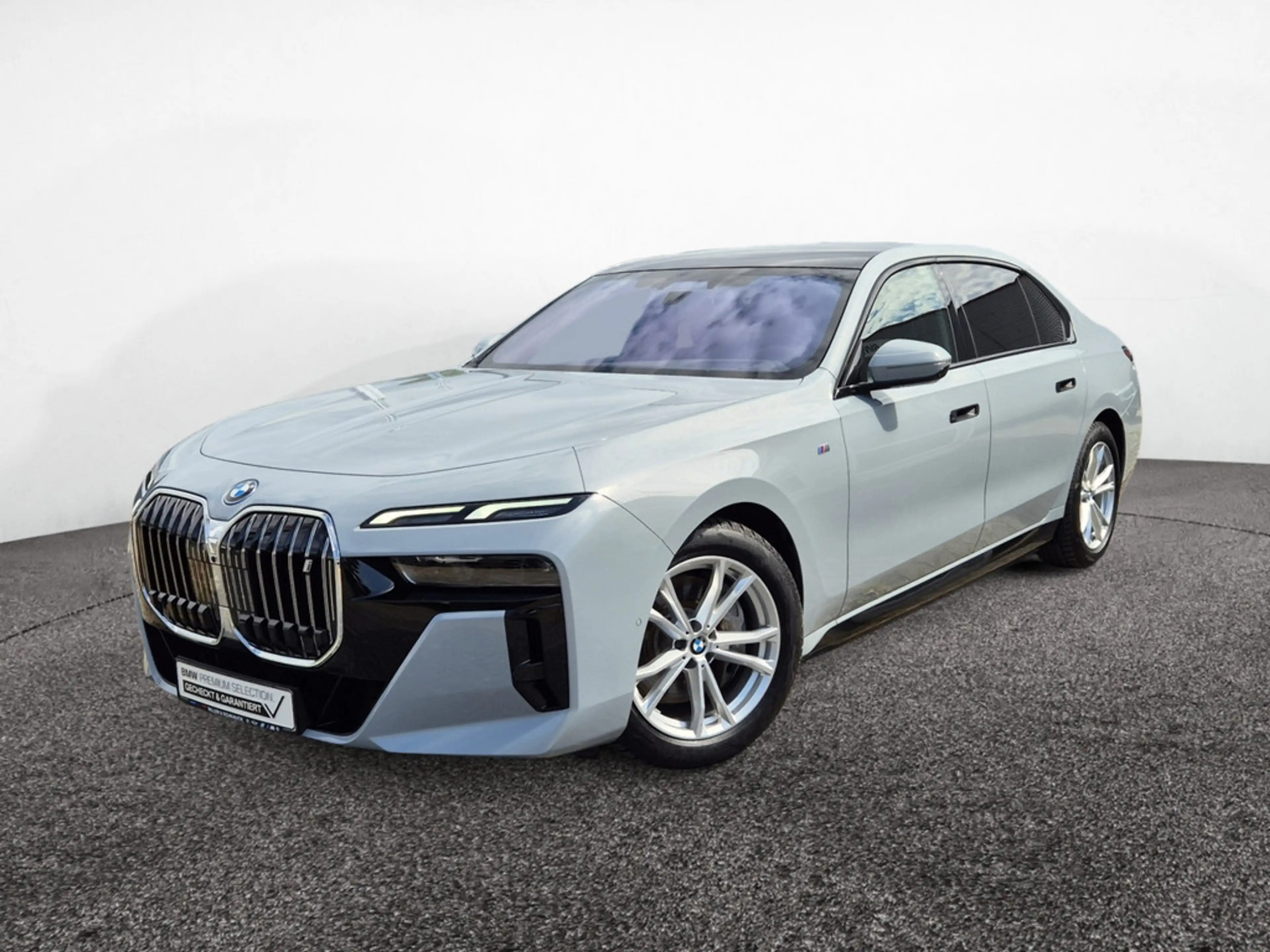 BMW i7 eDrive 50 M Sport TV+PANO+B&W+360°KAM+ACC+ — photo 2