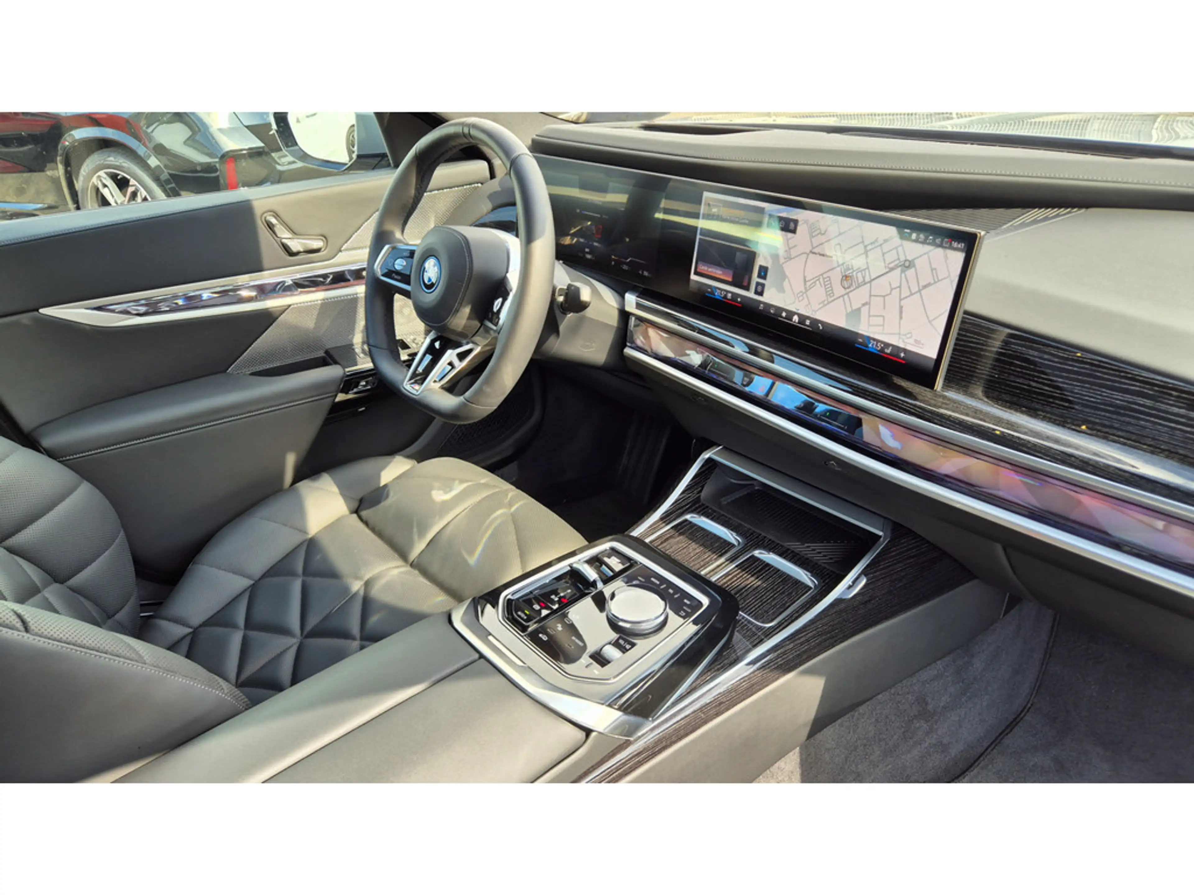 BMW i7 eDrive 50 M Sport TV+PANO+B&W+360°KAM+ACC+ — photo 10