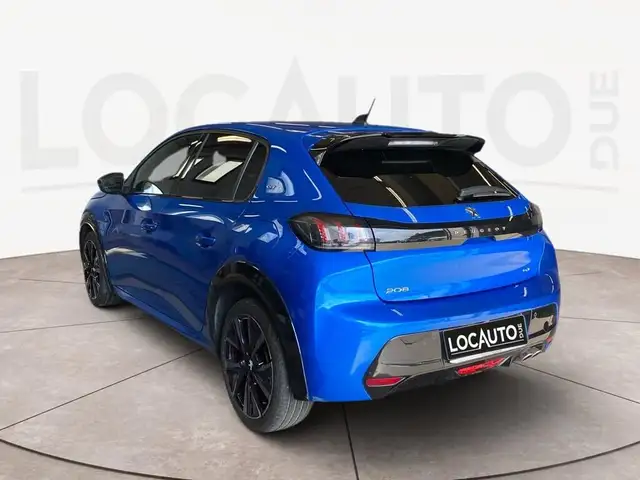 Peugeot 208 view 5