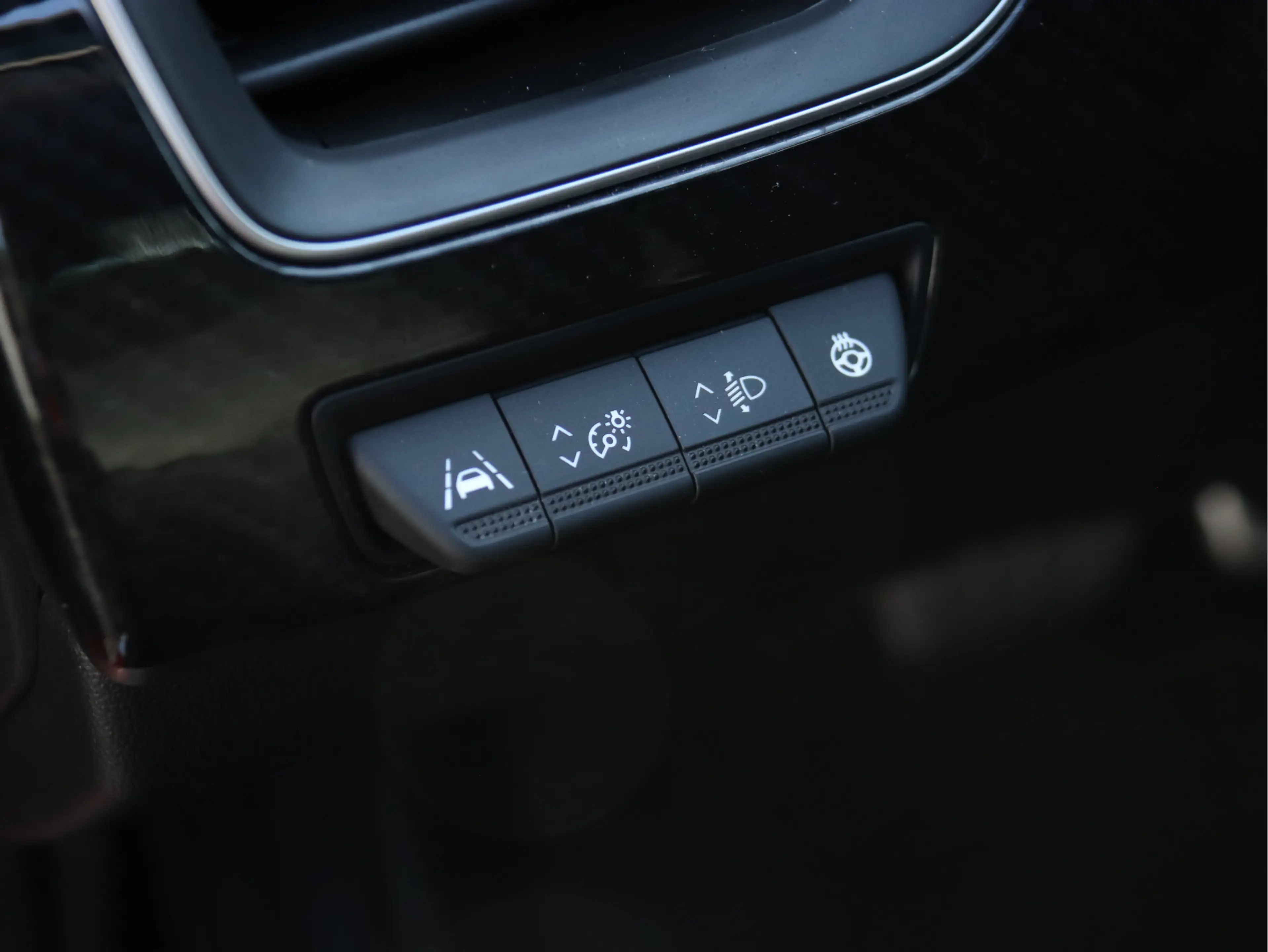 Renault Arkana 1.3 mild hybrid 160 R.S. line PANORAMA / BOSE / AD — photo 9