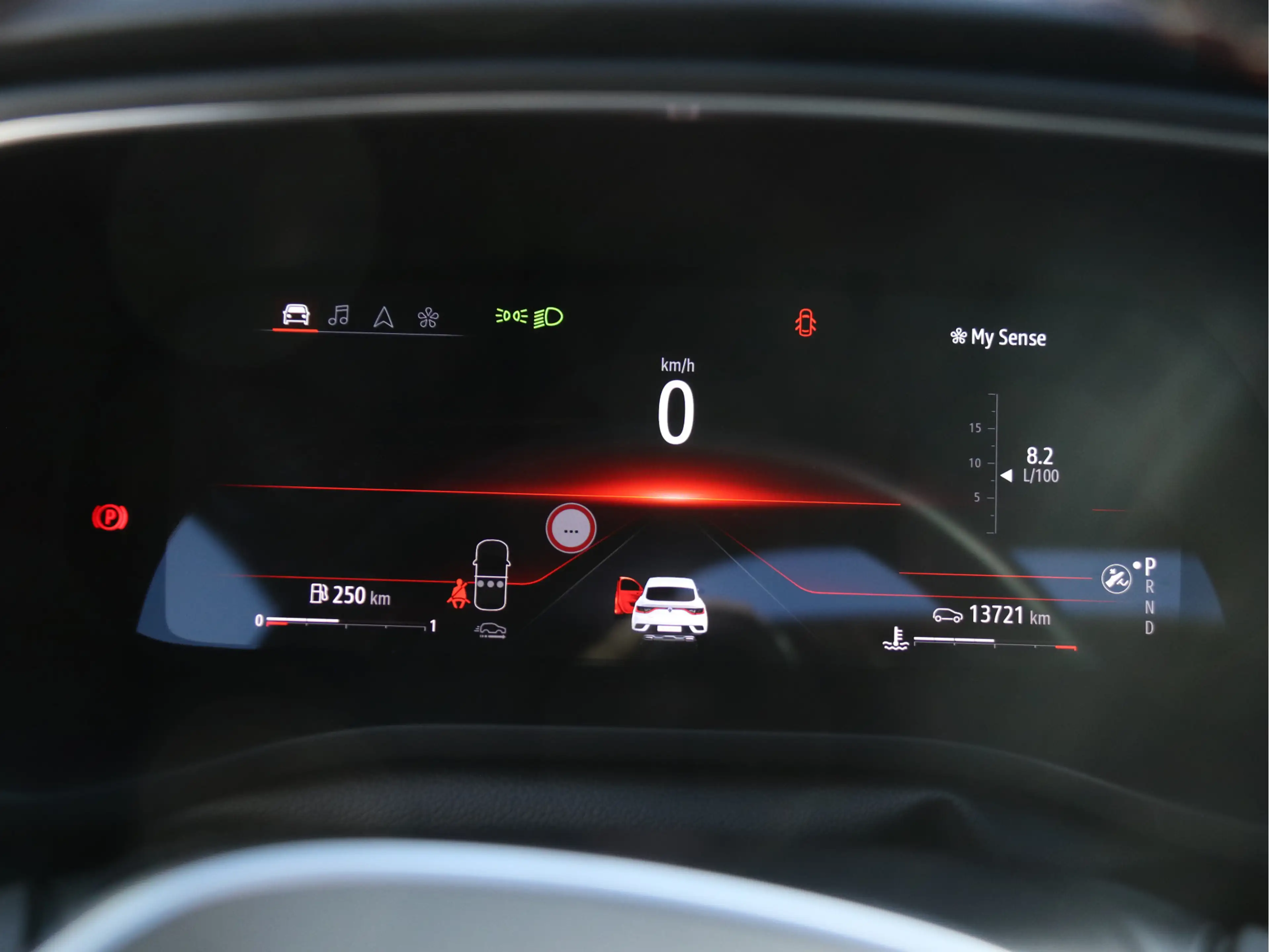 Renault Arkana 1.3 mild hybrid 160 R.S. line PANORAMA / BOSE / AD — photo 11