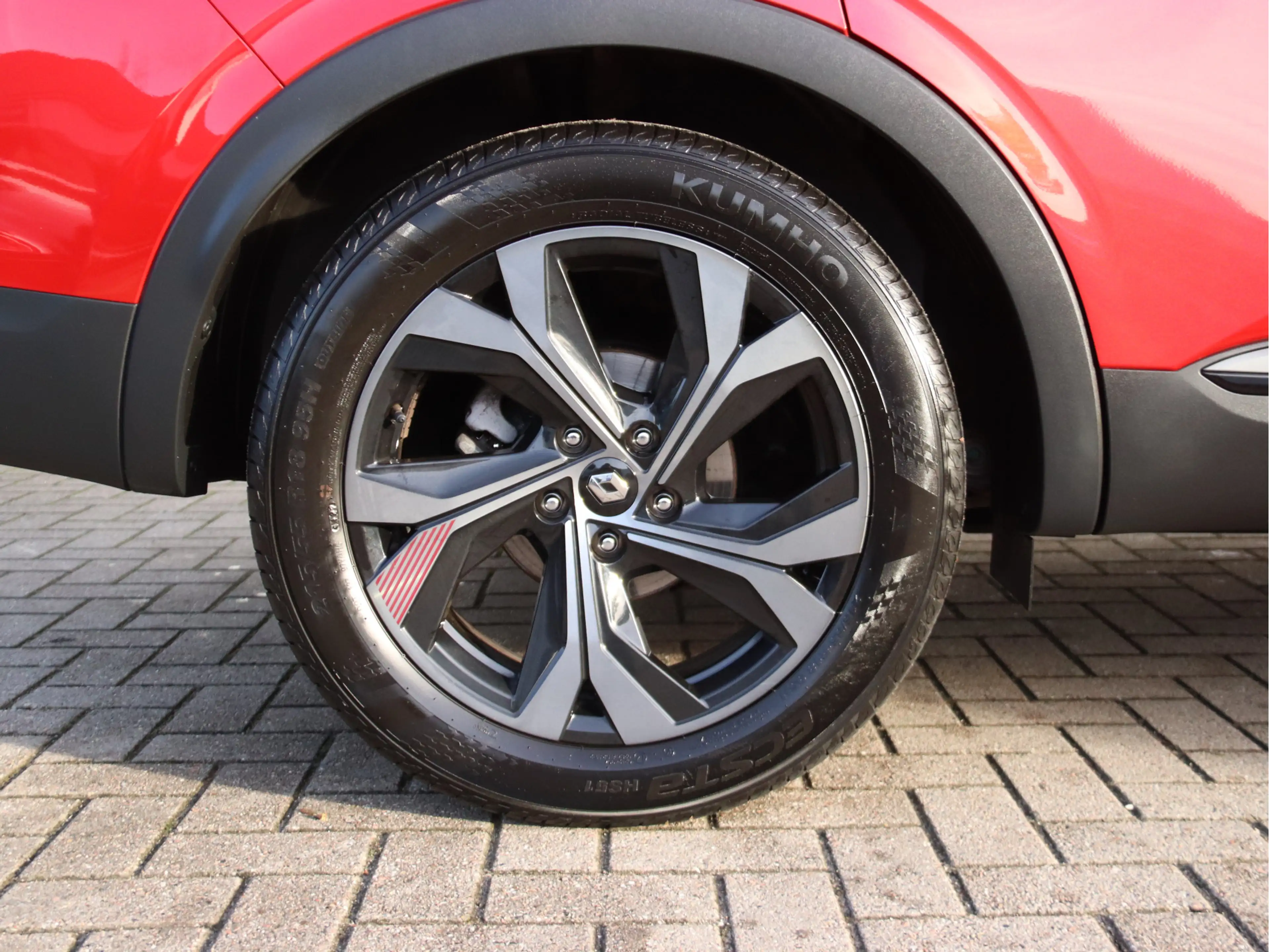 Renault Arkana 1.3 mild hybrid 160 R.S. line PANORAMA / BOSE / AD — photo 18