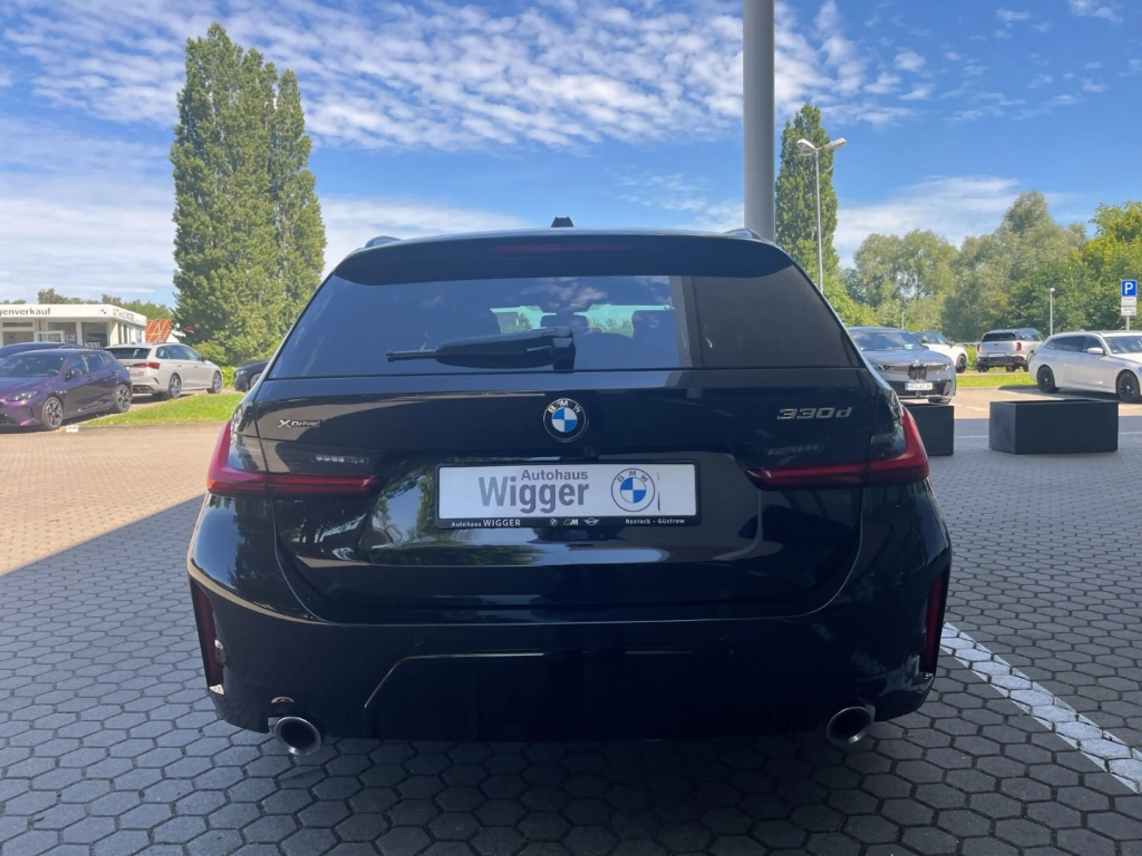 BMW 330 d xDrive M Sport touring/AHK/Navi/Soundsystem — photo 14