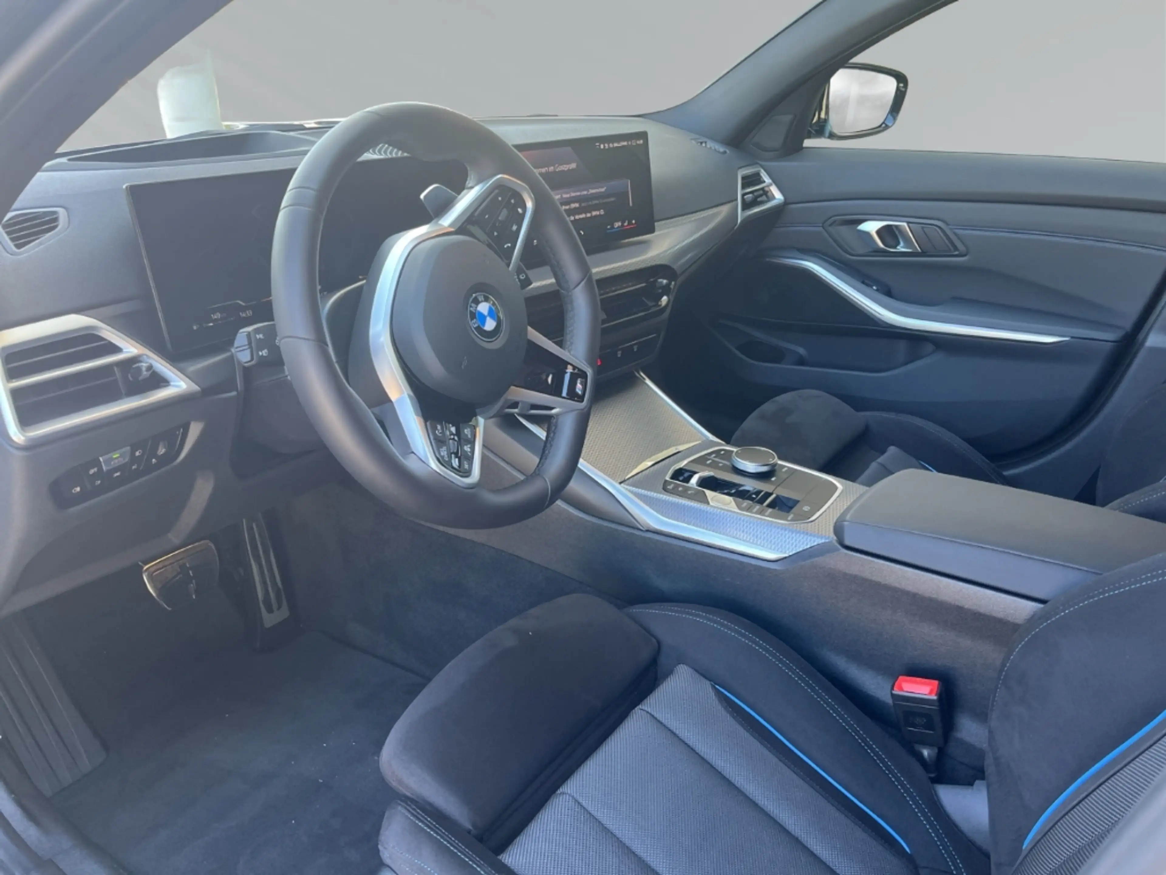 BMW 330 d xDrive M Sport touring/AHK/Navi/Soundsystem — photo 4