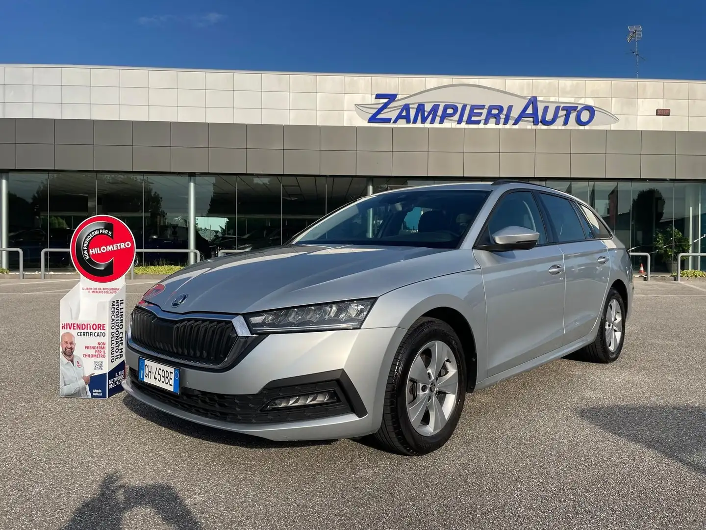 Skoda Octavia Octavia IV Wagon 2.0 tdi evo Executive dsg Argento - 1