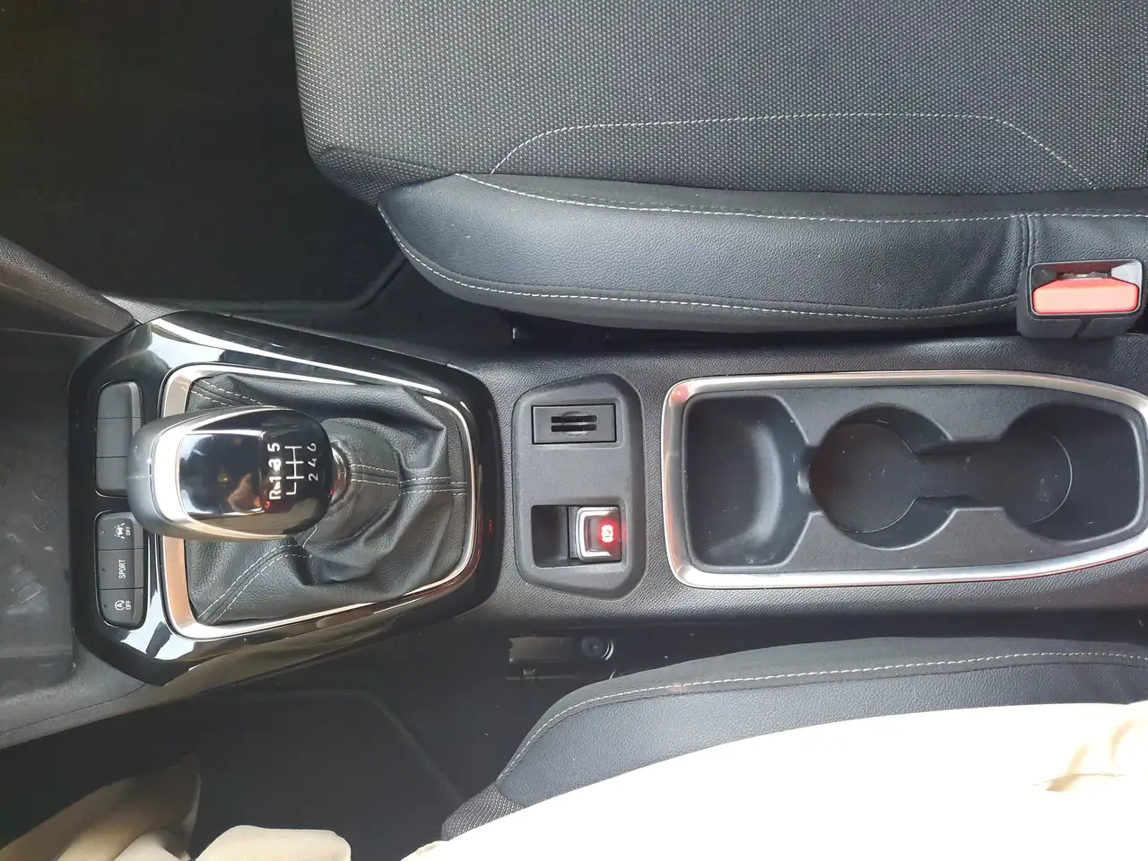 Opel Corsa F 1.2 Turbo GS LED Kamera PDC 25