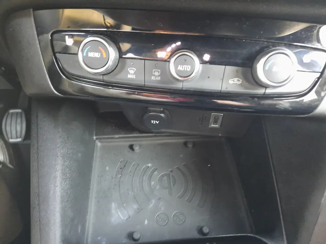 Opel Corsa F 1.2 Turbo GS LED Kamera PDC 24