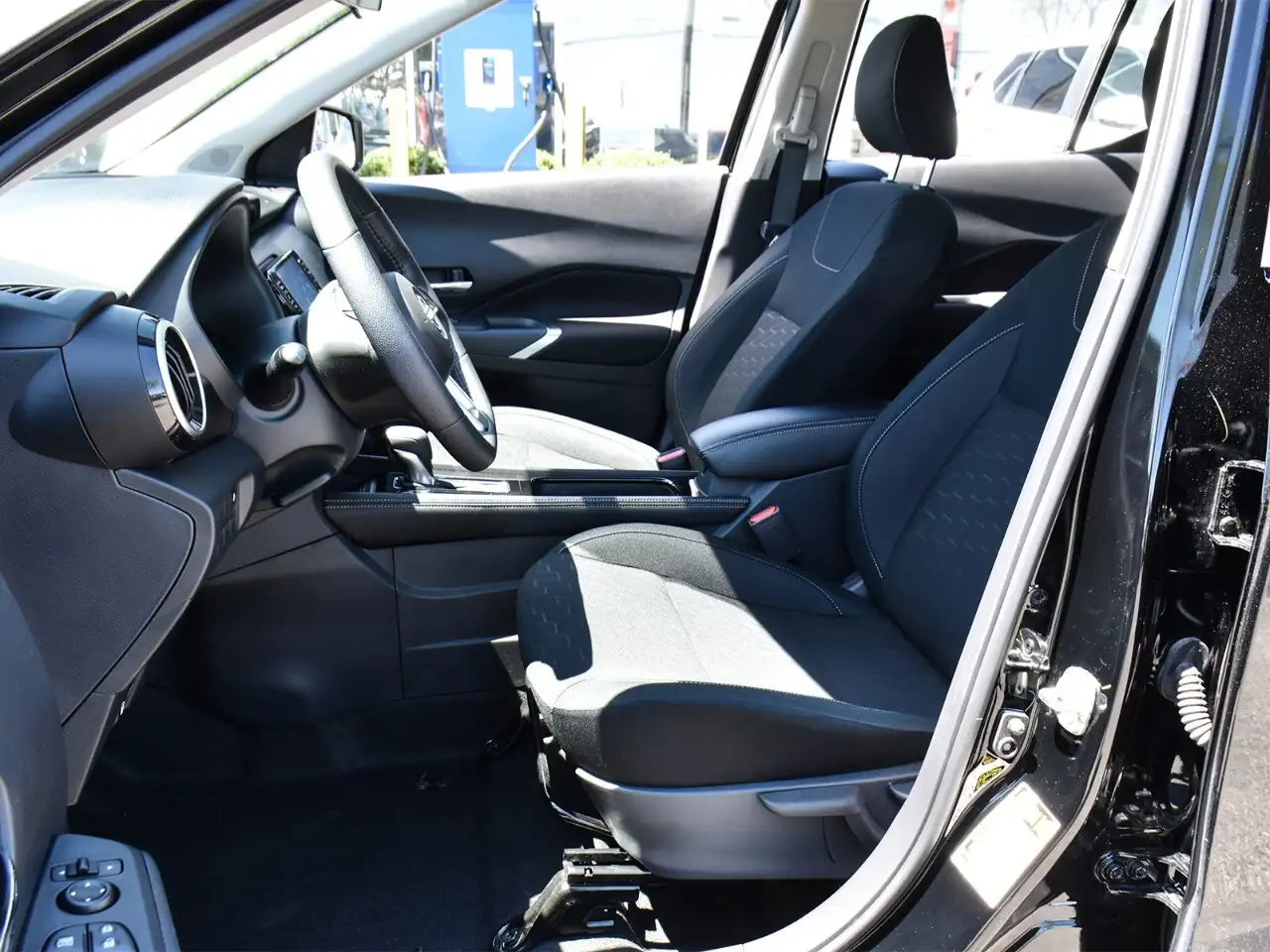 Nissan Kicks снимка Nissan Kicks