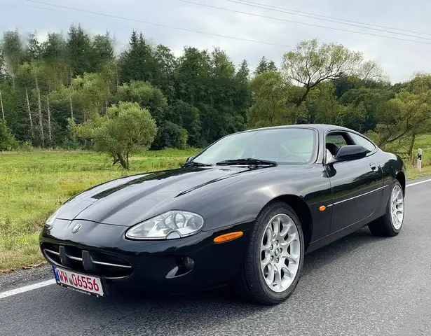 Jaguar XK8 XK Coupe