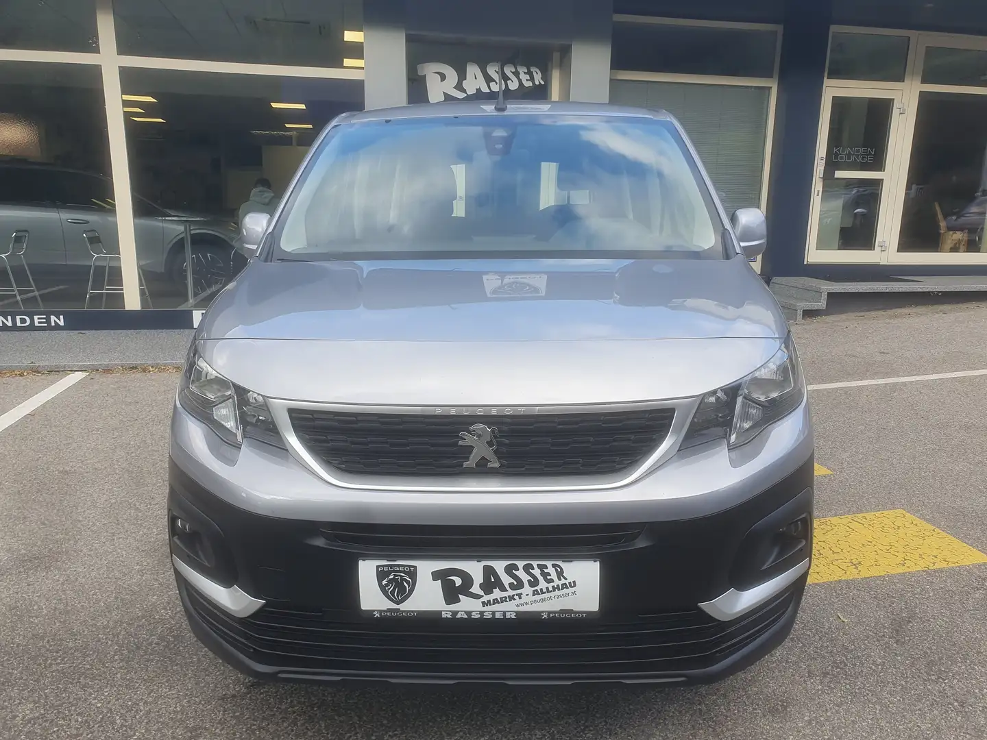 Peugeot Rifter Active HDI 100 Grau - 1