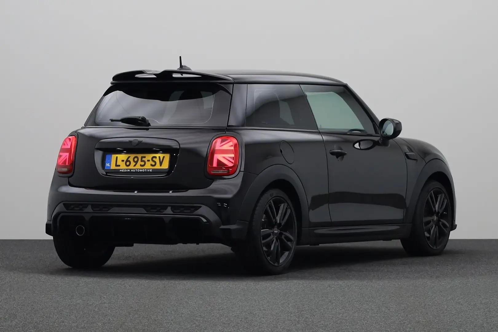 MINI John Cooper Works 3-deurs 1.5 Cooper Schwarz - 2